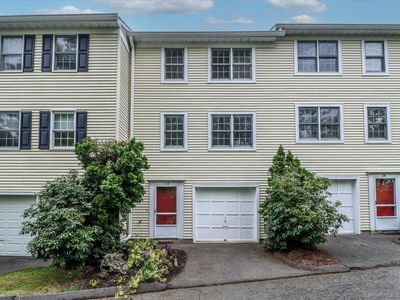 132 Clearview Ct #132, Derby, CT, 06418