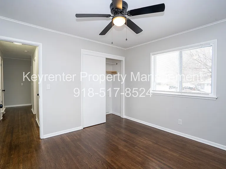 5704 E 30th Pl — Photo 7