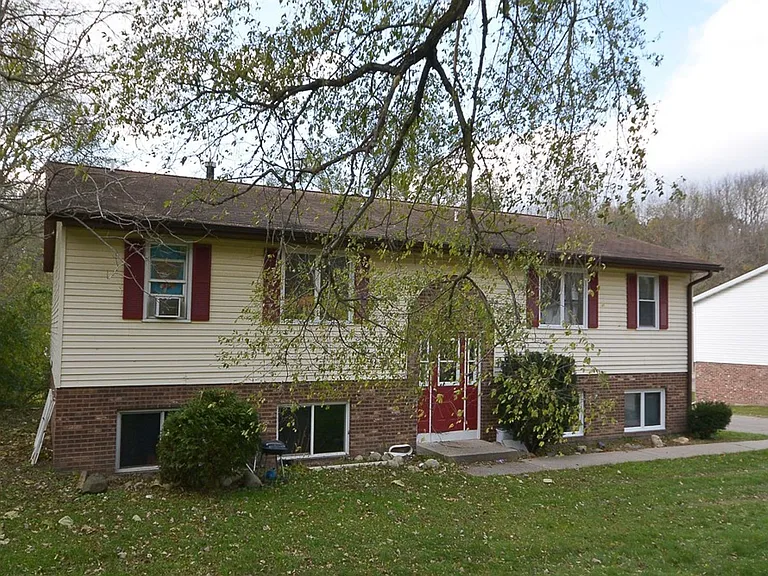 1313 Huntington Ave #2 — Photo 3