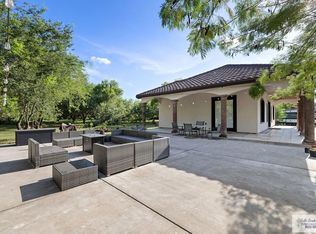 117 Park Ln E, Harlingen, TX 78552