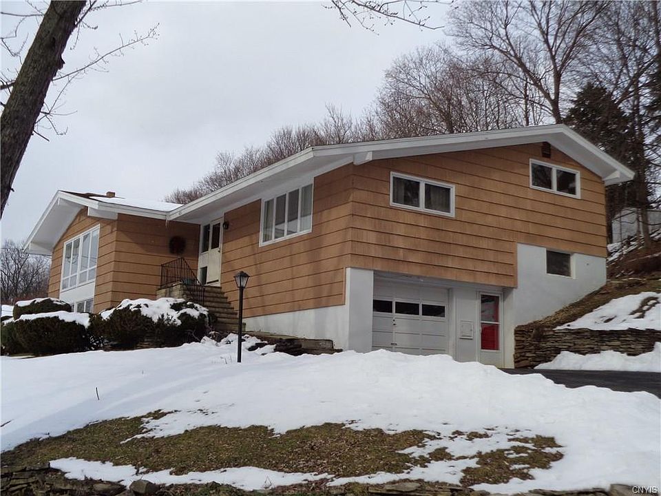 1st image of 421 Latter Dr