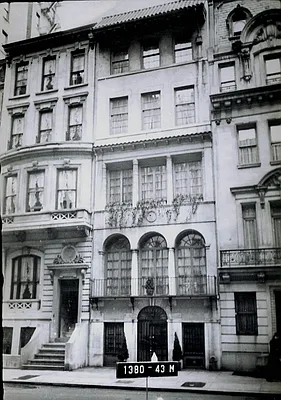 Sold by Joanna Cutler Real Estate | media 18