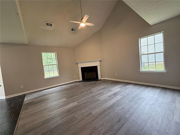 3rd image of 1023 Quail Hunt Dr