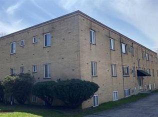 191 Center Rd, Bedford, OH 44146