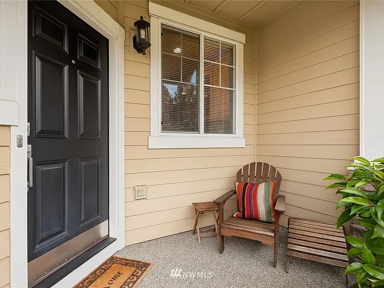 1941 NE Killian Ln — Photo 20