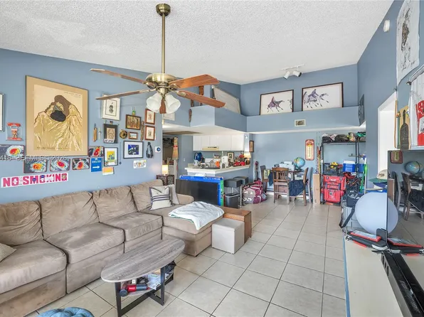 9266 W Atlantic Blvd APT 1038, Pompano Beach, FL 33071