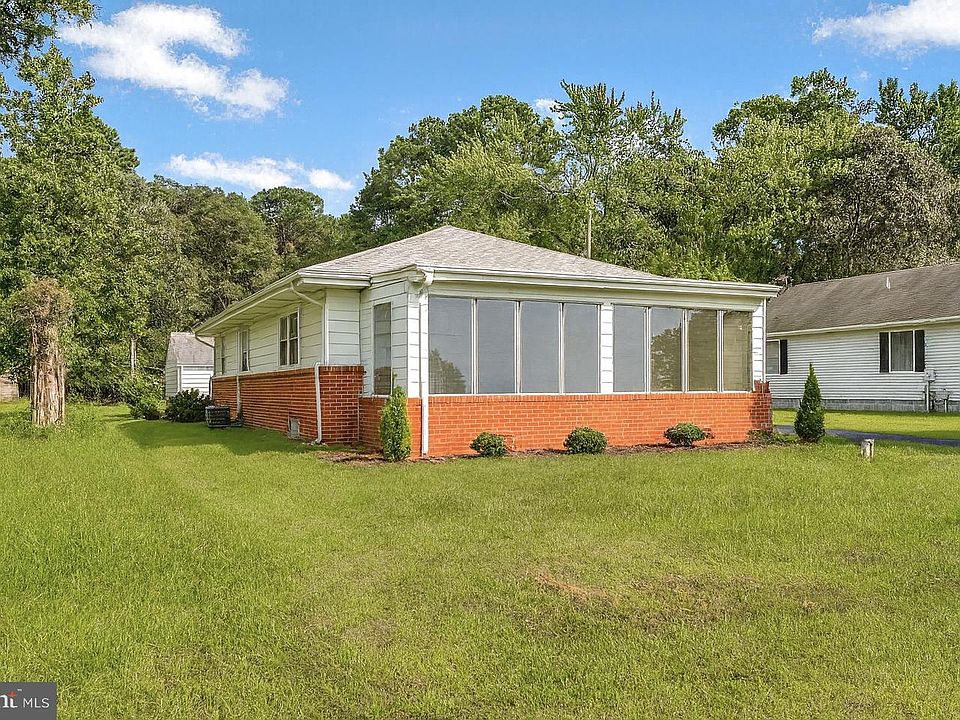 1st image of 6827 Bellevue Rd