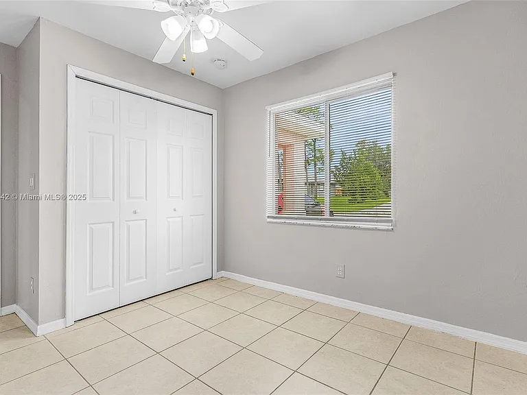 2412 Millie Ave S #2412 — Photo 13