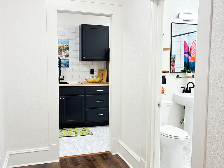 416 E Dewey Pl #2 — Photo 10