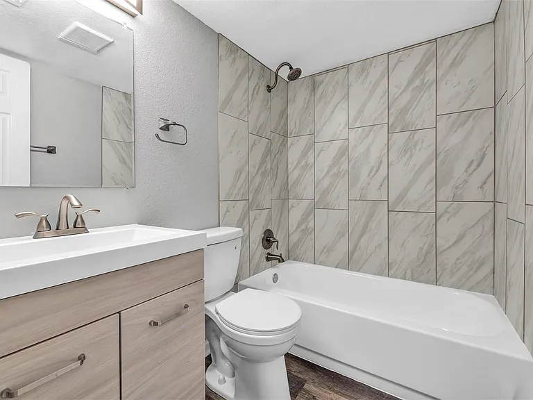 9330 E Girard Ave #7 — Photo 8