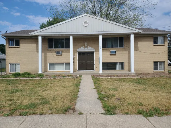 3027 Taft Ave SW, Wyoming, MI 49519