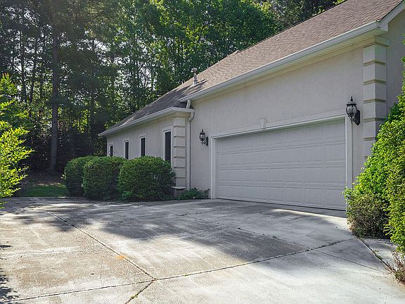 5th image of 259 Forest Pines Rd