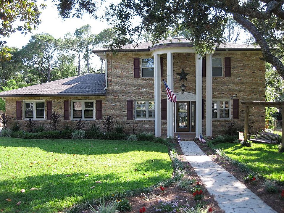 1st image of 801 Poinciana Dr