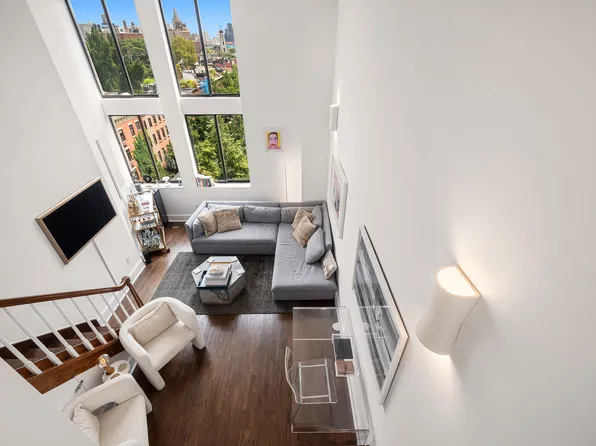 421 Hudson Street image 1 of 11