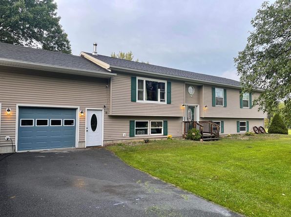 Homes for Sale near Beekmantown Elementary School - West Chazy NY | Zillow