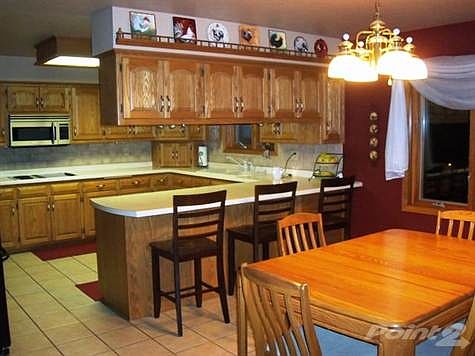 Valley Cabinets in Kitchen and dining area