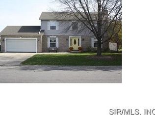 806 Dere Bere Dr, Mascoutah, IL