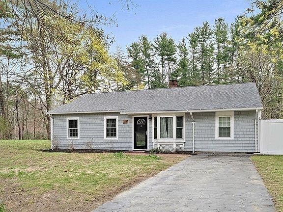 2nd image of 113 Bradford Rd