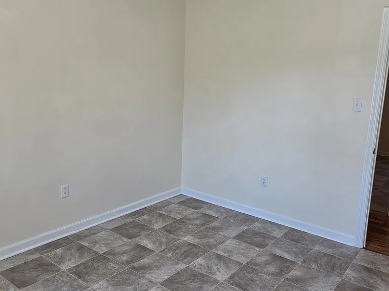 11 Marlow Dr — Photo 14
