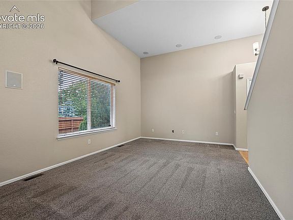4th image of 7483 Straggler Cir