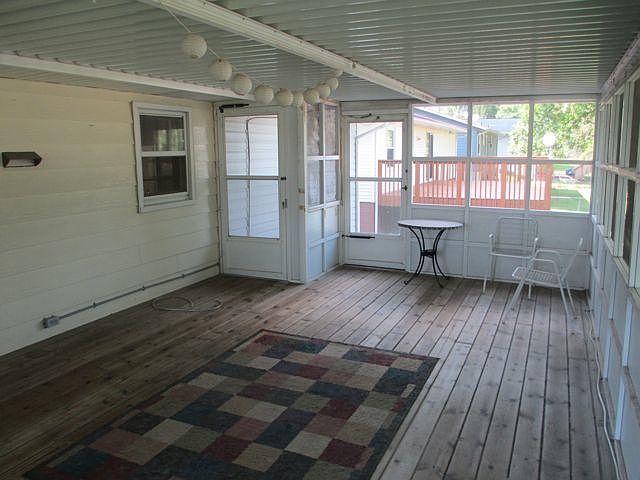 2nd image of 2234 Saint John Dr