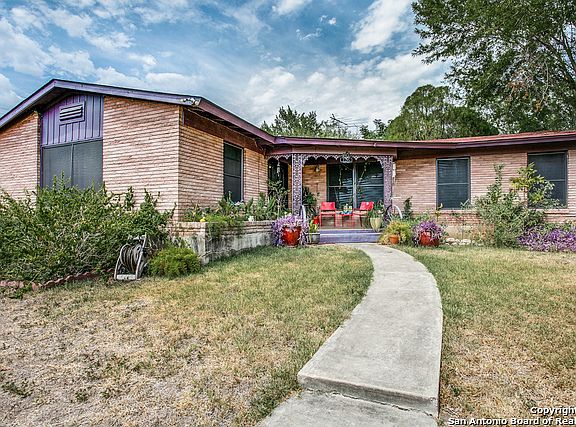 2nd image of 126 Padgitt Dr