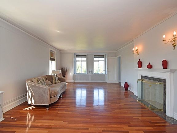 3rd image of 3900 Rose Hill Ave Unit 504-A