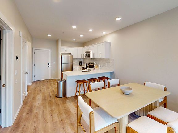 2nd image of 98 Olive St #212