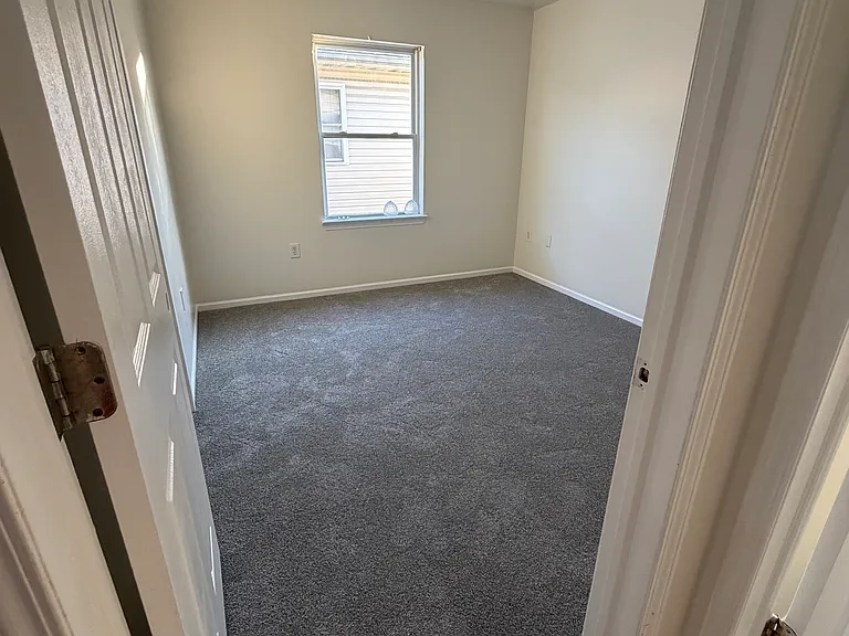 49 Lincoln Ave #2 — Photo 8