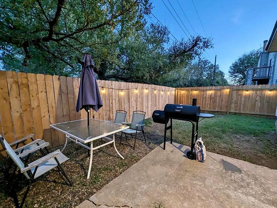 1st image of 1725 Horseshoe Cir