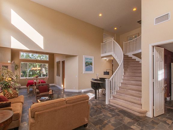 3rd image of 2618 Oak Valley Ln