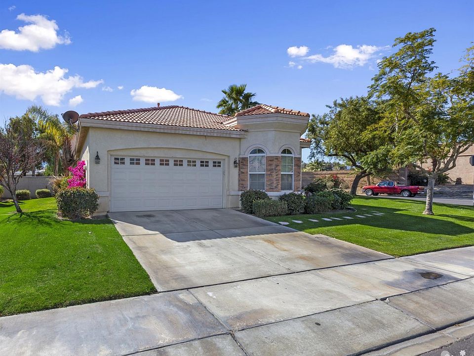 1st image of 82615 Odlum Dr