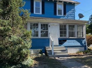 400 E Washington St #C, Riverside, NJ 08075