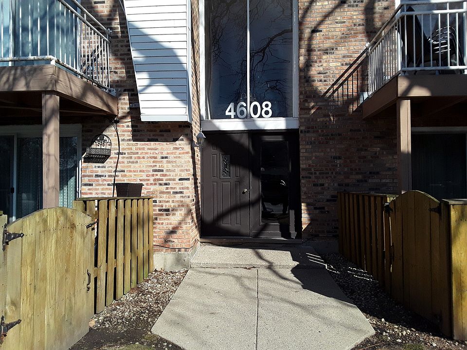 1st image of 4608 Euclid Ave APT 1B