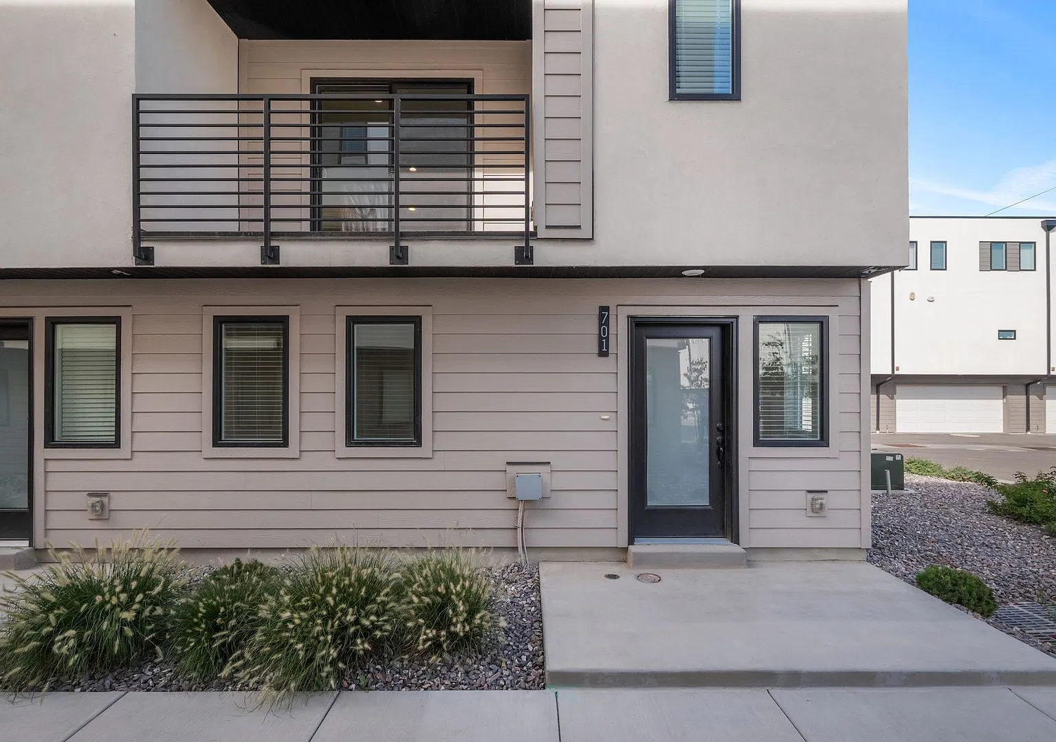 4 Bed / 3 Bath Brand-New Townhome for Rent in Salt Lake City — Photo 1