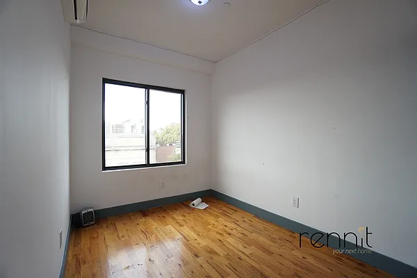 Rented by Rennit Inc. | media 27