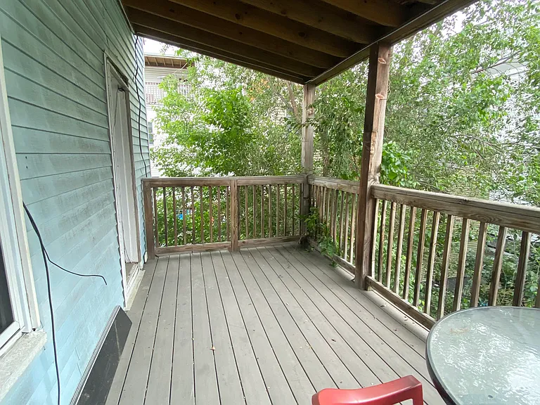 27 Woodward St #2 — Photo 5