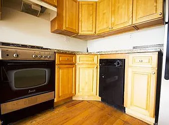 Rented by Warren T Real Estate Corp.