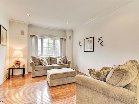 3rd image of 1091 Smith Manor Blvd #1091