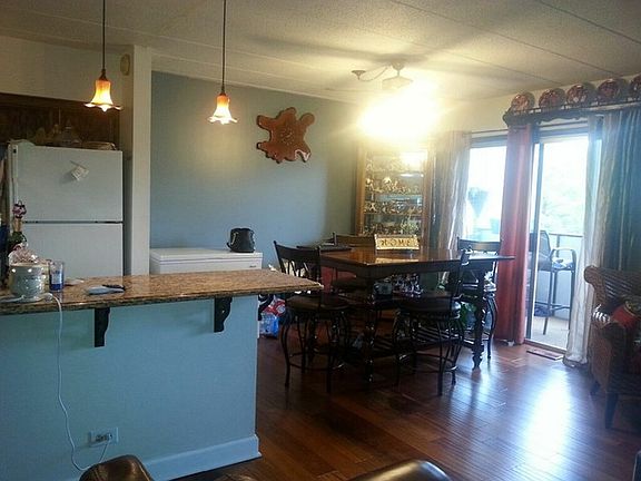 4th image of 150 E Grand Ave APT 207
