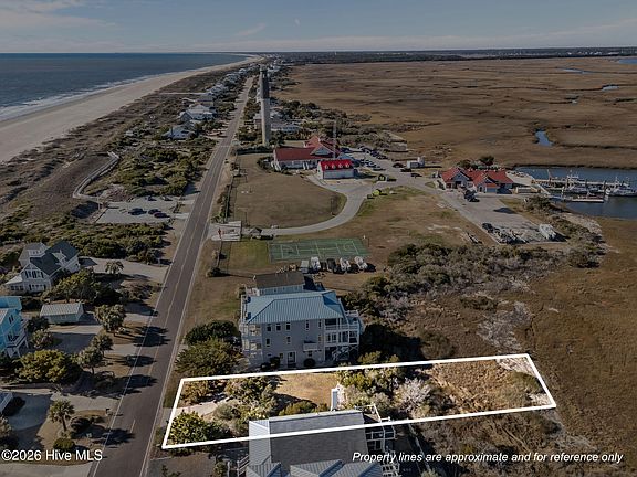 3rd image of 218 Caswell Beach Road