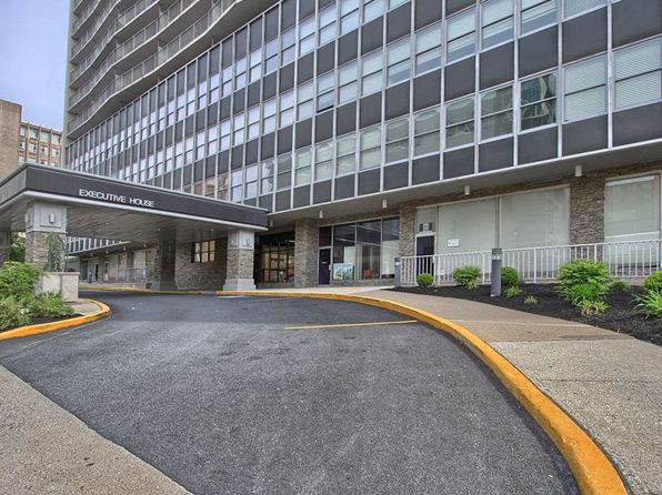 101 S 2nd St #401
