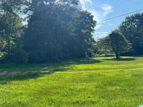 75 A J Dr, Anniston, AL 36207