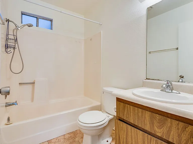 5011 Spencer St #B — Photo 21