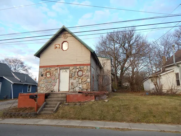 521 Cooper Ave, Bellefontaine, OH 43311