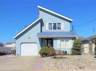 80 Archer Ave S, Bayville, NJ 08721