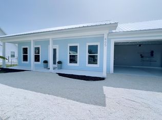 405 La Siesta Dr, Mexico Beach, FL 32456
