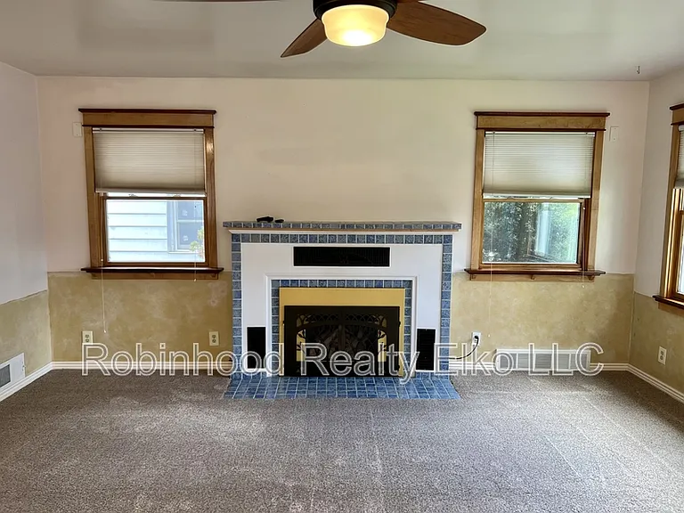 165 W Oak St #1 — Photo 12