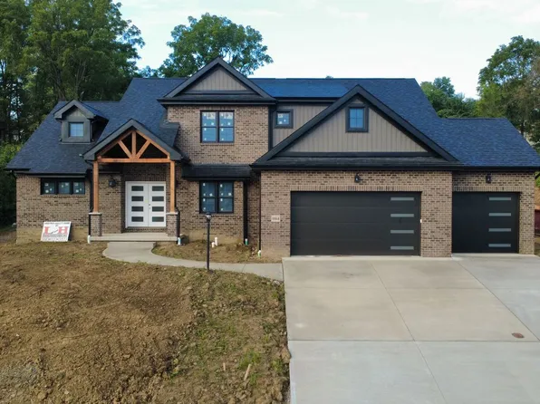 1064 Breezewood Dr, Canonsburg, PA 15317