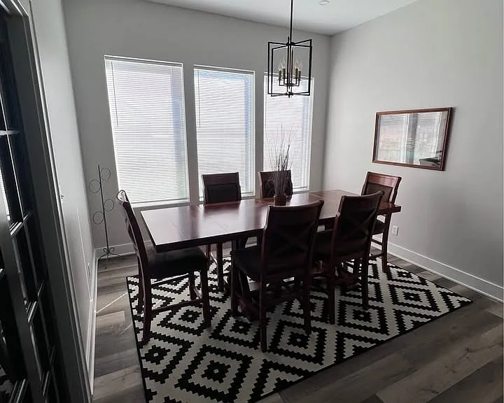 811 E Minnesota St — Photo 13
